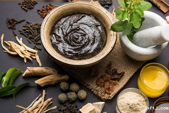 请膏药厂家代工贴牌生产膏药如何打造品牌?